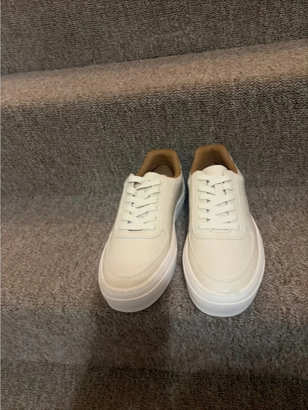 Call It Spring Men's Cream and Tan Low-Top Sneakers